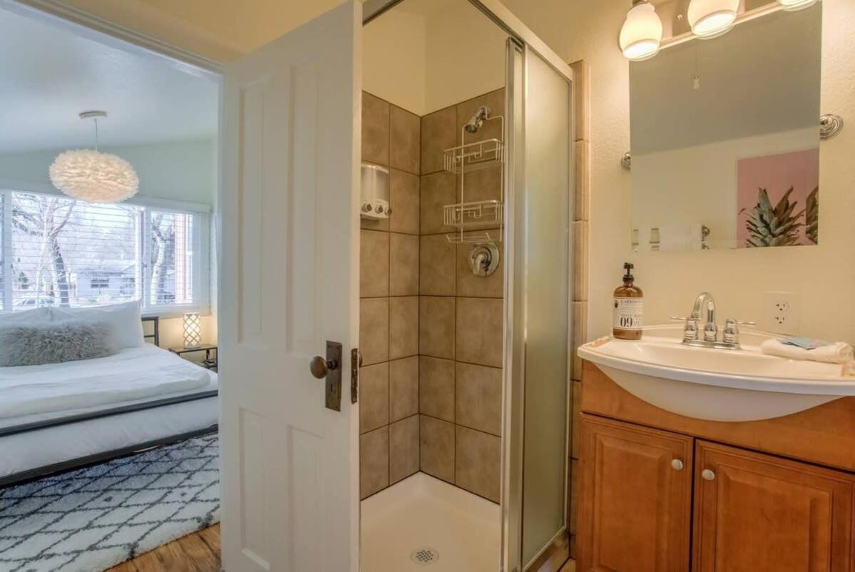 コロラドスプリングス Vintage Tiny House Cute 1Bdrm Big Appealヴィラ エクステリア 写真