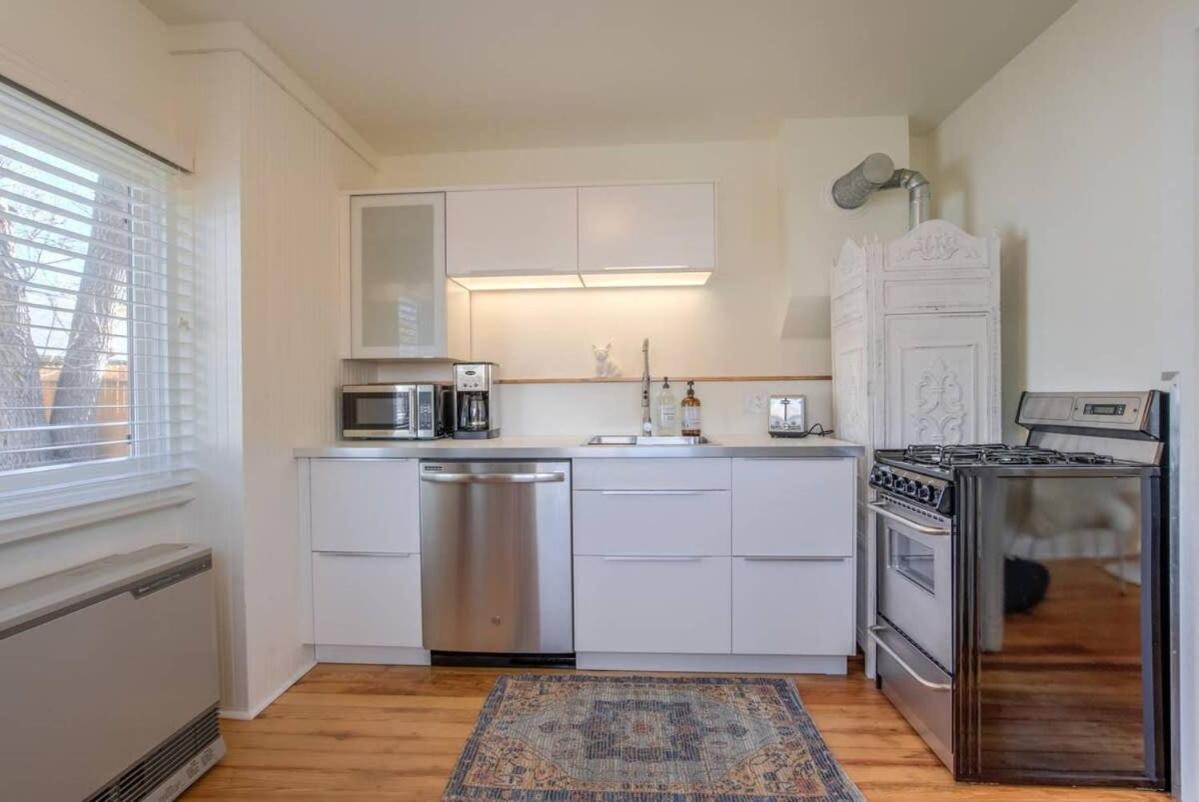 コロラドスプリングス Vintage Tiny House Cute 1Bdrm Big Appealヴィラ エクステリア 写真